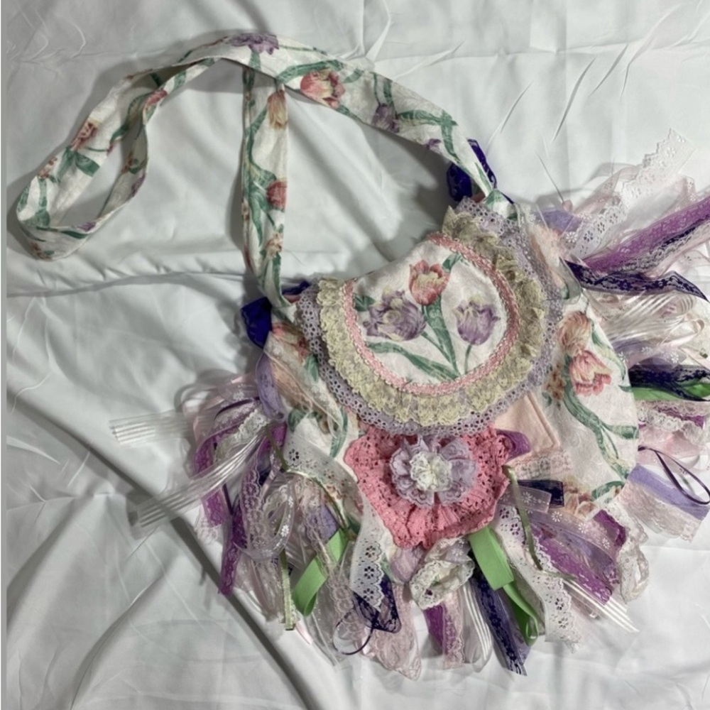 Floral Patchwork Shoulder Bag